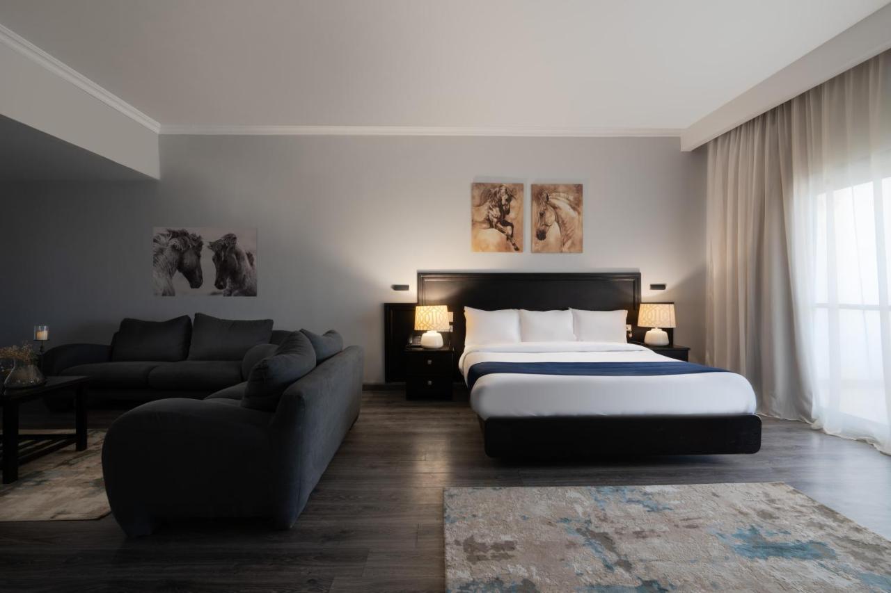 Assiut Cement Hotel Bagian luar foto