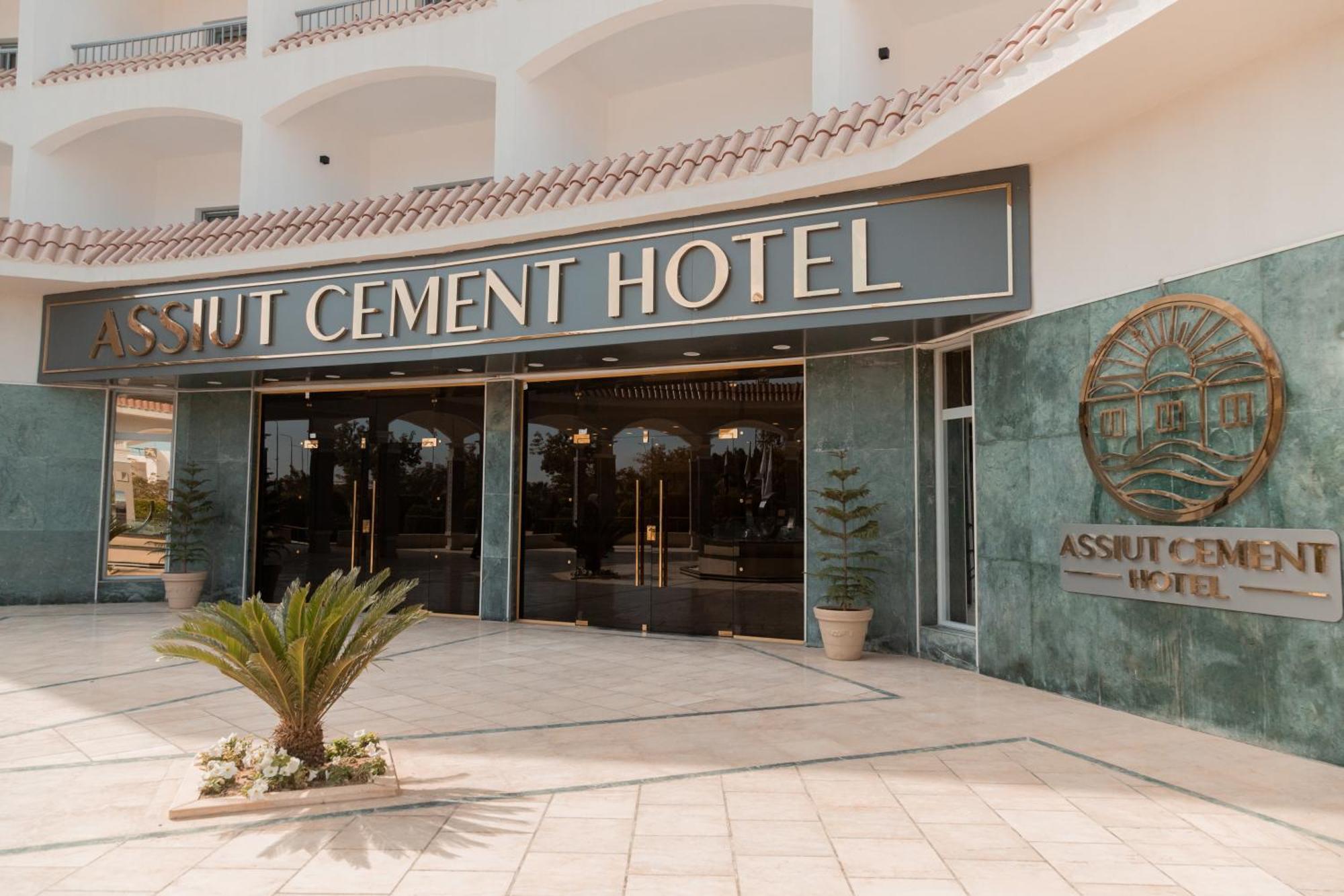 Assiut Cement Hotel Bagian luar foto
