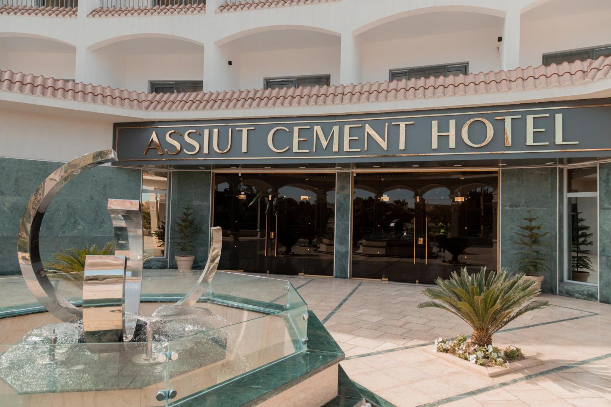 Assiut Cement Hotel Bagian luar foto